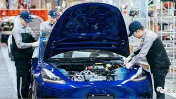国产特斯拉Model 3开放预订：35.58万起售！