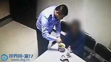 南川痴呆老人走失几十公里外找到。老人万搏彩票网站网址
，实时查看位置
