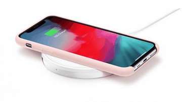 苹果能用第三方无线充电器么？iOS13.1或封杀部分第三方无线充电器的快充功能