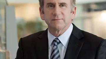高通执行副总裁Alex Rogers演讲实录：5G部署离不开行业协作。